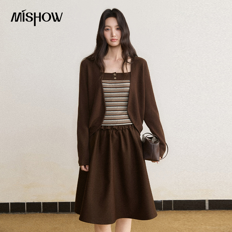 ชุดเสื้อผ้าผู้หญิง MISHOW คอลเ - Embellish Knit บทวิจารณ์และราคา